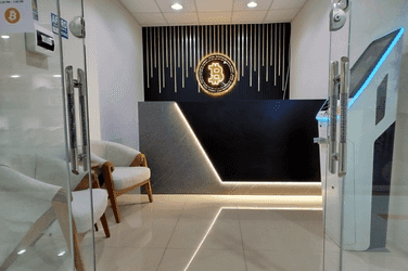 Tienda bitcoin Plaza Mayor de Lima